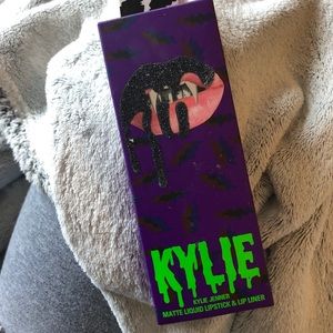 Kylie Cosmetics Limited edition shade Bite Me